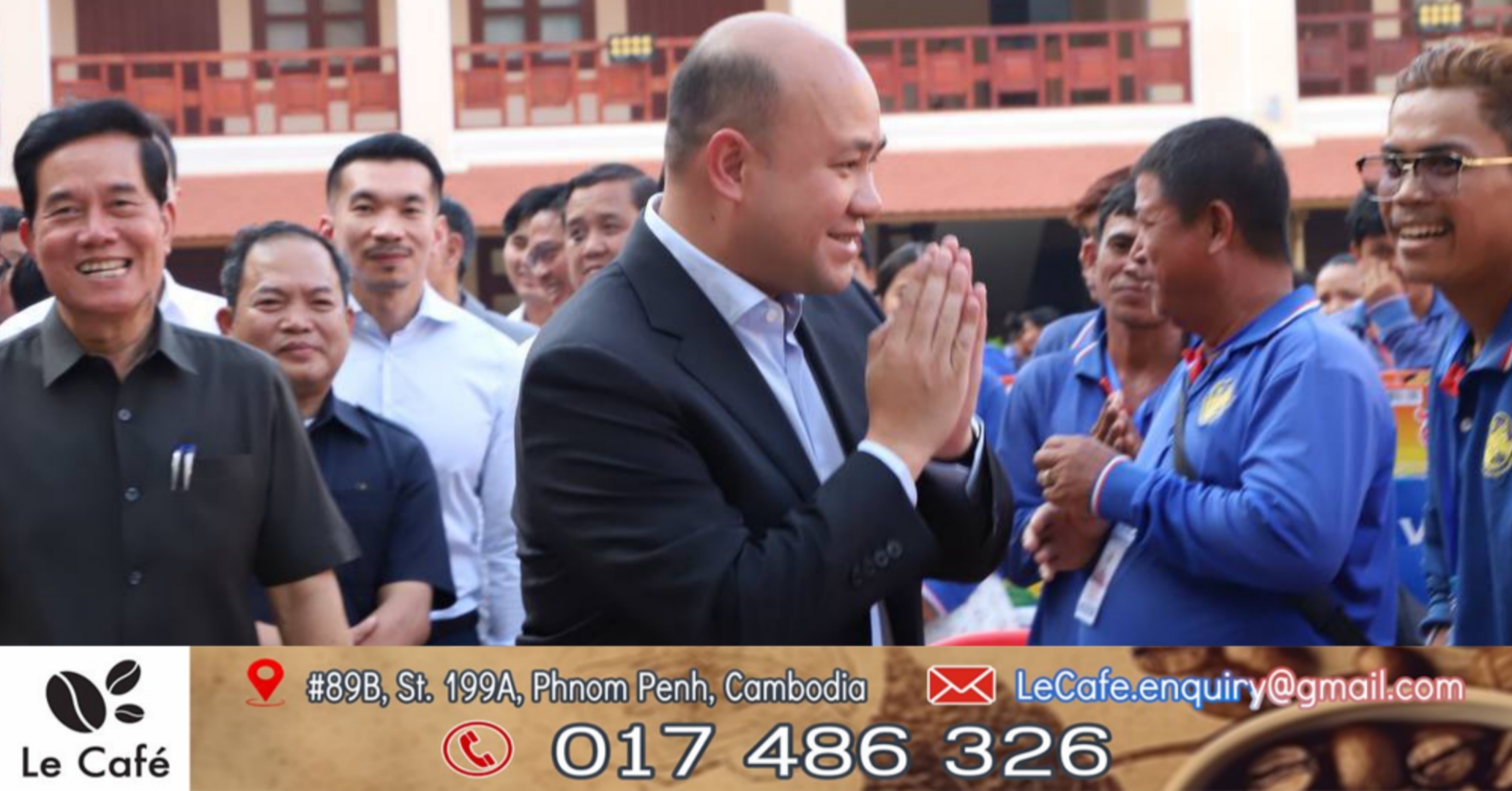 កម្មករអនាម័យសម្អាតព្រឹត្ដការណ៏នគសង្ក្រាន៧០៦នាក់ ទទួលអំណោយលើកទឹកចិត្ដពីលោក ហ៊ុន ម៉ានី