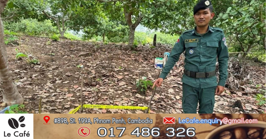 បុរស​ម្នាក់​រើស​គ្រាប់«B»​គប់​ចូល​ក្នុង​អូរ ​ផ្ទុះ​ត្រូវ​ខ្លួនឯង​ស្លាប់ នៅស្រុក​សំឡូត