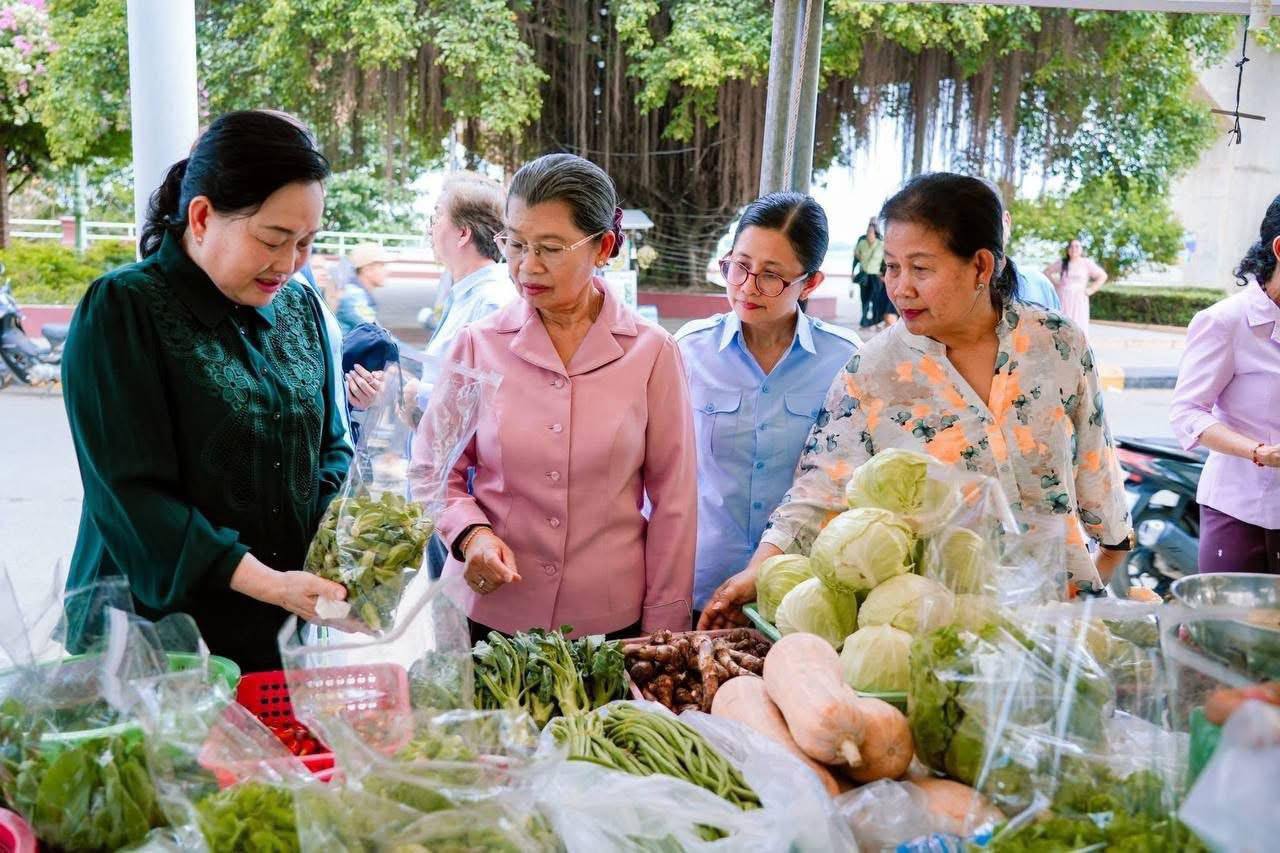 ផលិតផលខ្មែរ