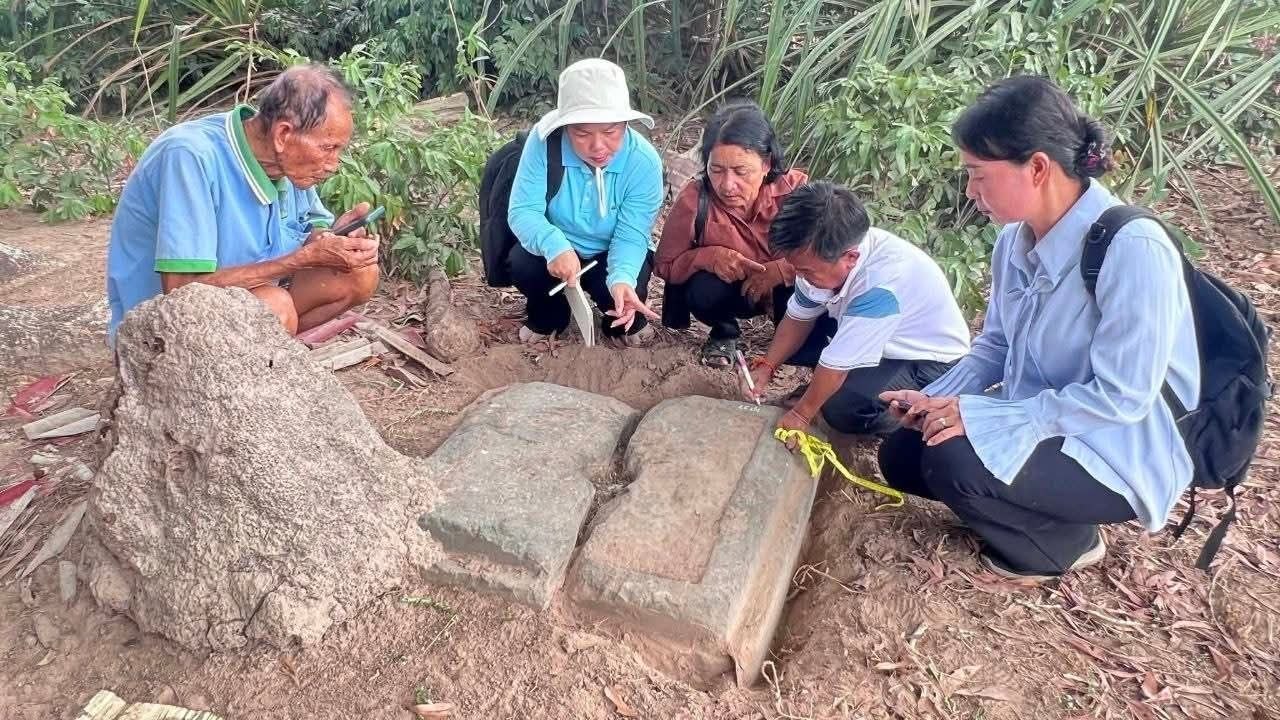 ក្រុមការងារថតរូបអនុស្សាវរីយ៍