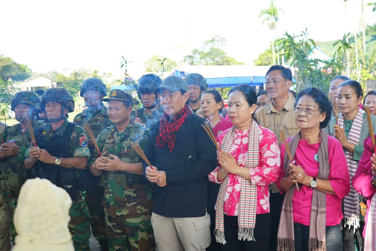 ការចូលរួមរបស់មន្ត្រី