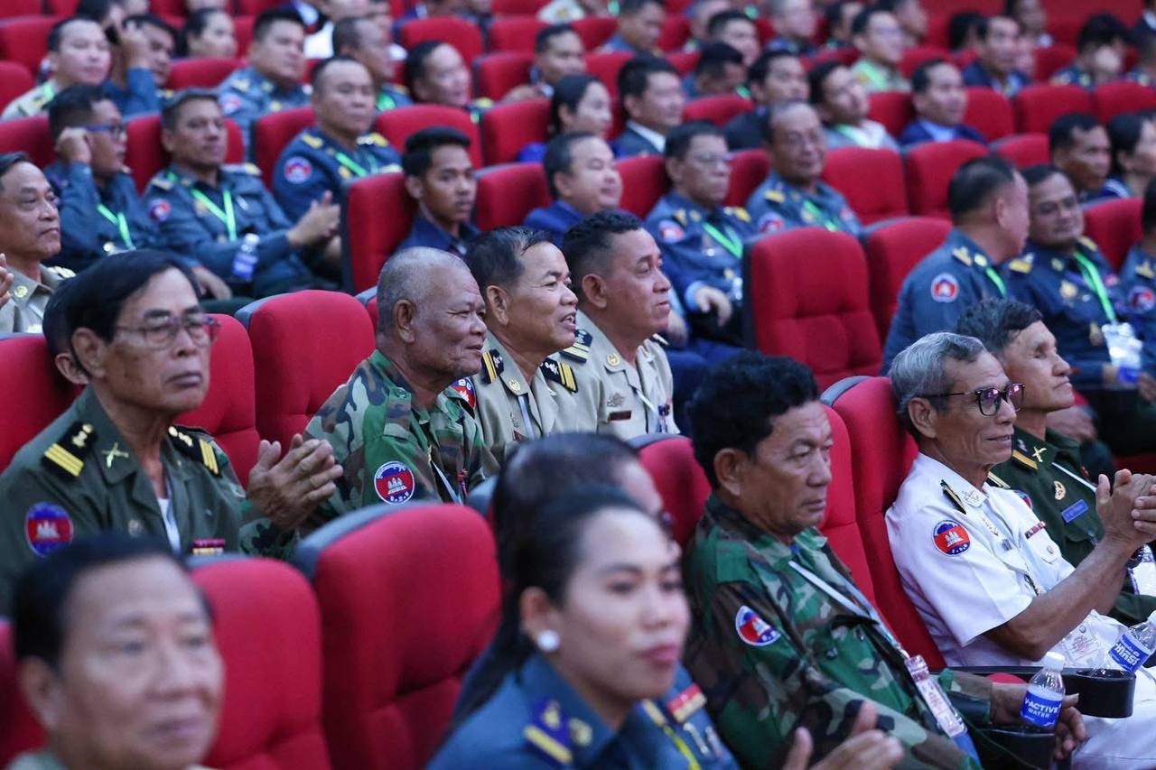 សម្តេចធិបតី ហ៊ុន ម៉ាណែត