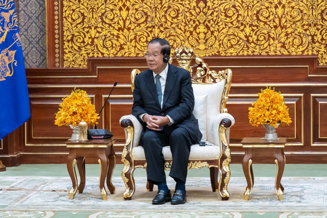 ឯកអគ្គរដ្ឋទូតបេណាំង