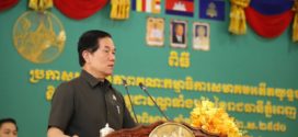 លោក ឃួង ស្រេង បញ្ជាឱ្យប្រធានសមាគមអតីតយុទ្ធជន ទាំង១៤ខណ្ឌ នៅរាជធានី ត្រូវមើលថែ គិតគូរពីជីវភាពប្រចាំ ថ្ងៃ ជូនគ្រួសារយុទ្ធជនជួរមុខ បូកទាំងការសិក្សារបស់កូនគាតផង