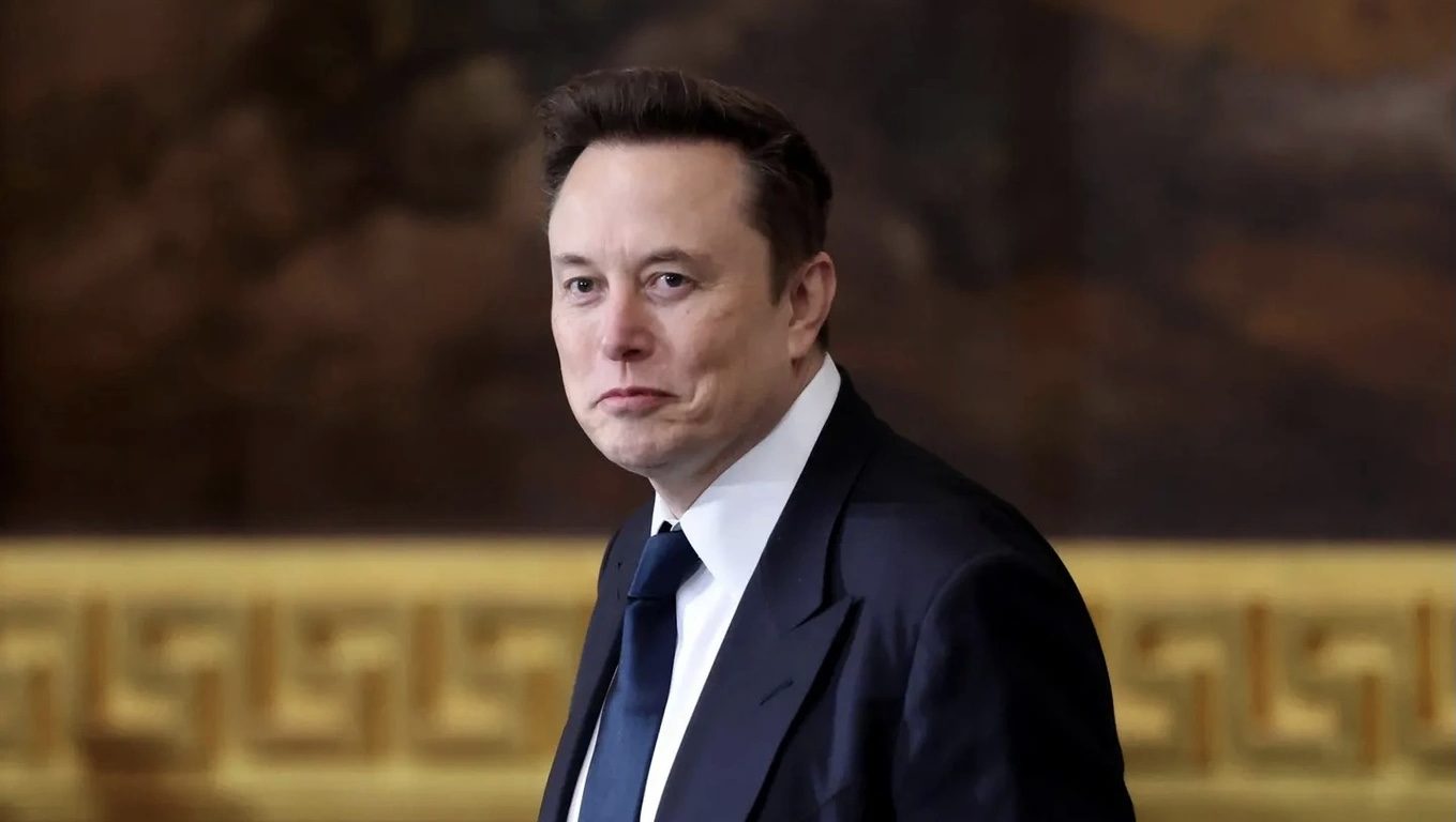 មហាសេដ្ឋី Elon Musk មានទ្រព្យសម្បត្តិលើសពី GDP របស