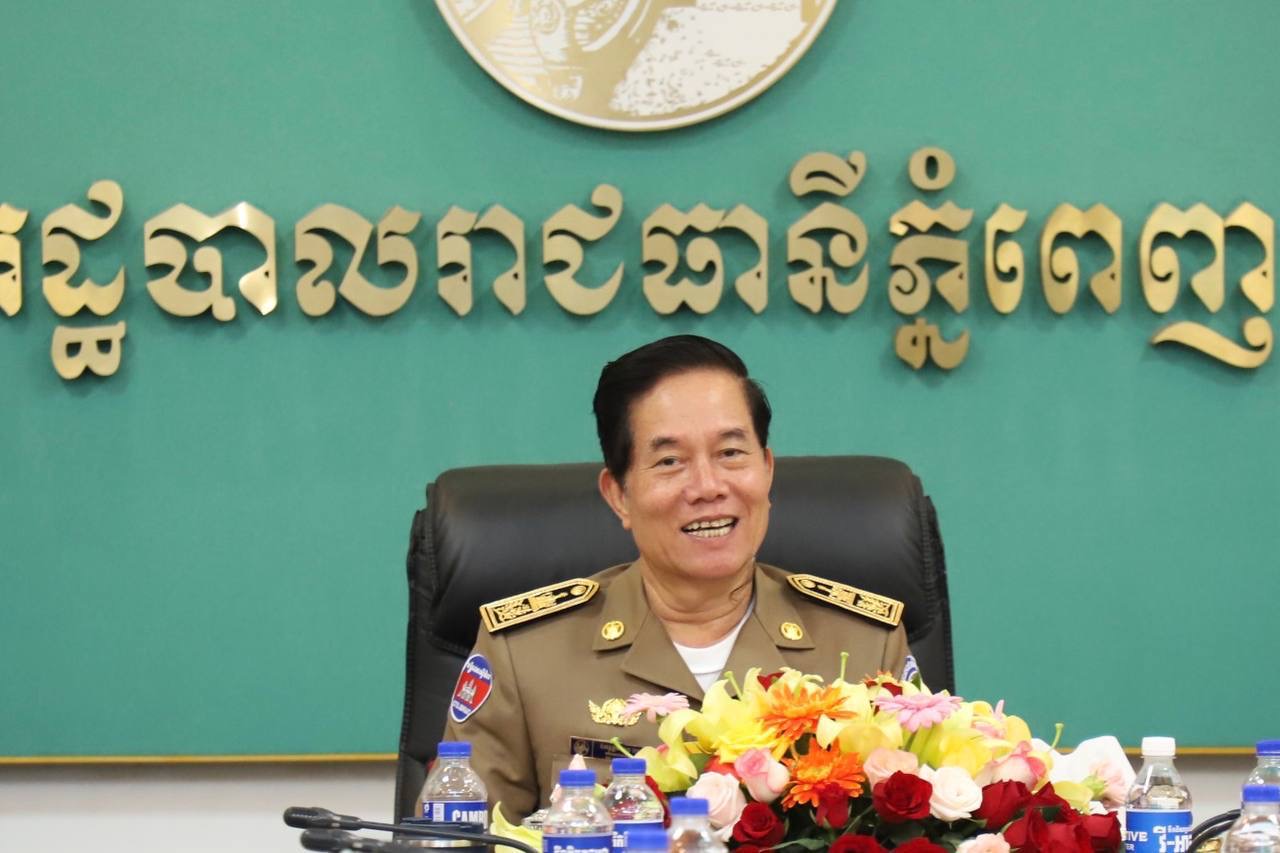 លោក ឃួង ស្រេង៖ ស្នើឱ្យគណៈបញ្ជាការឯកភាពទាំង១៤ ខណ្ឌ 