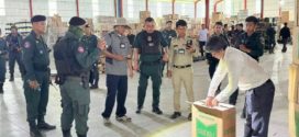 បង្ក្រាបទីតាំងផលិតបារីក្លែងក្លាយខ្នាតធំ ២កន្លែងនៅក្រុងតាខ្មៅ ឃាត់ខ្លួនមនុស្ស ៥នាក់