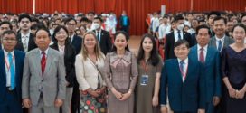ស្រ្តីទី១កម្ពុជា ផ្តល់អនុសាសន៍ ៥ សម្រាប់ប្អូនៗ កូនៗ ក្មួយៗទាំងអស់  ក្រោមប្រធានបទ “អាជីពក្នុងអន្តរកាល”