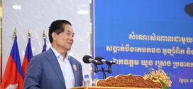 លោក  ឃួង ស្រេង បញ្ជាឱ្យ អាជ្ញាធរខណ្ឌ សង្កាត់ ត្រូវចុះរៀបចំសណ្តាប់ធ្នាប់នៅមូលដ្ឋានខ្លួនឱ្យបានល្អ ពិសេសចំពោះអ្នកលក់ដូរលើចិញ្ចើមផ្លូវ 