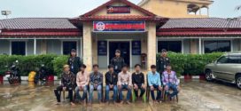 កម្លាំងកងរាជអាវុធហត្ថខេត្តកំពង់ស្ពឺ បង្ក្រាបករណីក្មេងទំនើង៣ក្រុម មានគ្នា១៦នាក់ បង្ហោះម៉ូតូរញ៉េរញ៉ៃពេញផ្លូវ