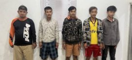 ឃាត់ខ្លួនបានមួយសំបុក(០៥នាក់) ករណីលួចម៉ូតូ កាន់កាប់អាវុធប្រហារ (ដាវ -កាំបិត) និងប្រើប្រាស់គ្រឿងញៀនដោយខុសច្បាប់